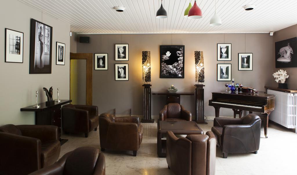 Hotel La Scala Pithiviers Kültér fotó