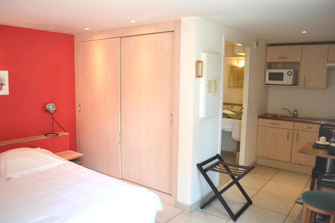 Hotel La Scala Pithiviers Kültér fotó